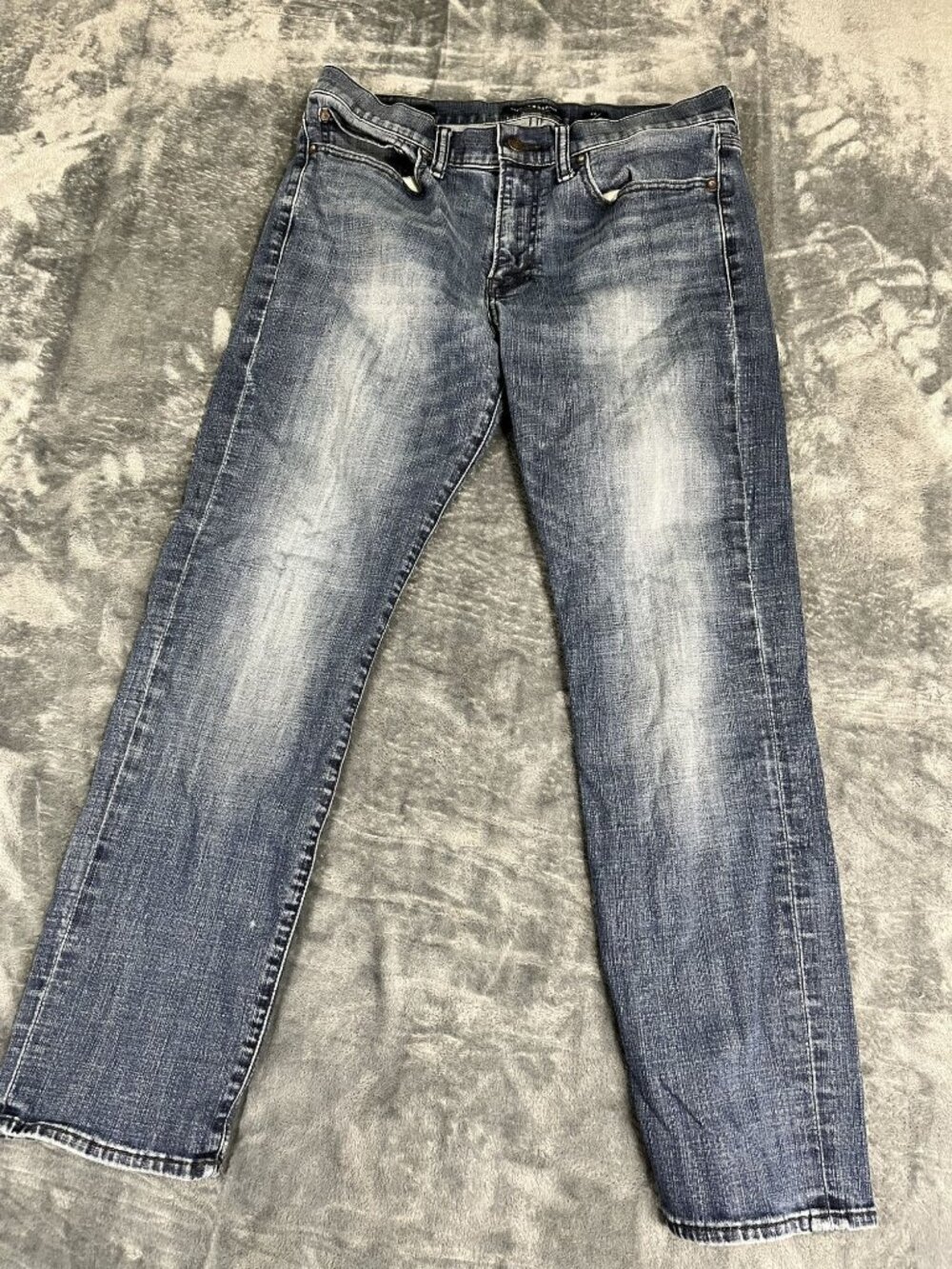 Lucky Brand 121 Slim Fit Mens Jeans Size 34x30 Medium Wash Denim